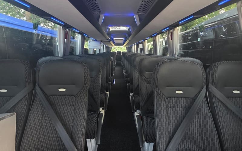 Student Airport Transfers London Gatwick | Evershine Transport